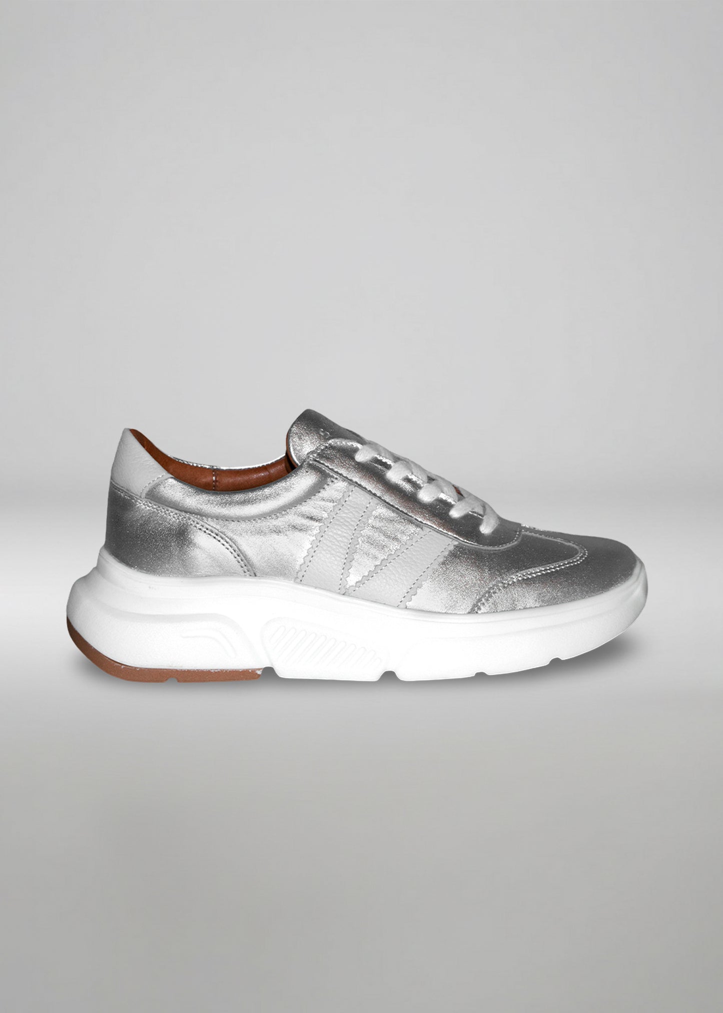 Tenis Nube Napa Plata